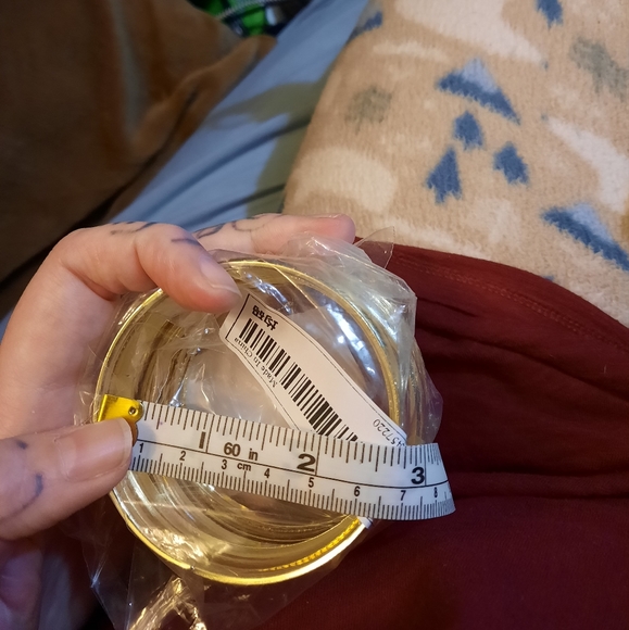 2- 9 Piece Sets of Gold Rhinestone Bangles Size 2.10 or 2.625in Diameter NWT - Picture 5 of 5